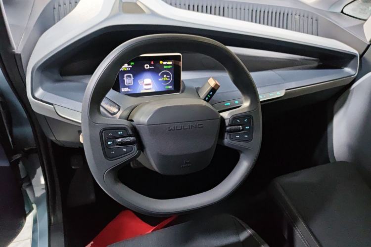 Used Baojun KiWi EV 2021 Designer Lithium Iron Phosphate Steering Wheel