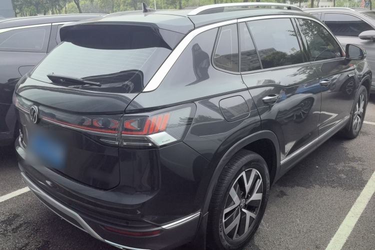 Used Volkswagen Tayron 2024 330TSI Two-Wheel Drive Luxury Plus Advanced Version Rear Right 45 Deg