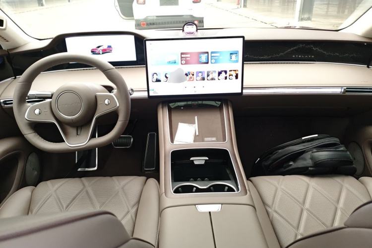 Used Hima Stelato S9 2025 Extended-Range Max+ Interior 2