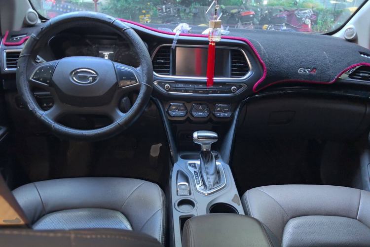 Used GAC Trumpchi GS4 2016 235T G-DCT Luxury Edition