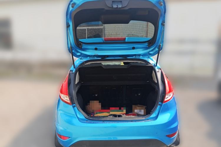 Used Ford Fiesta 2013 Hatchback 1.5L Automatic Fashion Edition
