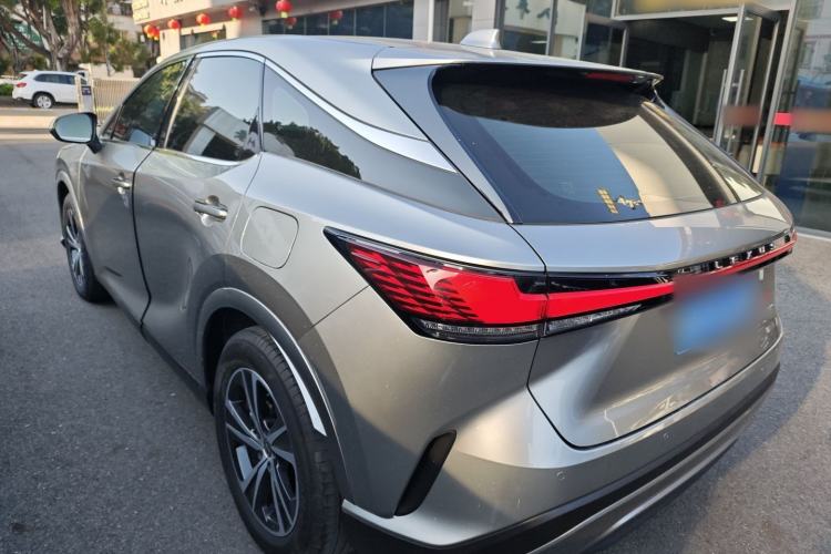 Used Lexus RX 2023 350h Two-Wheel Drive Enjoyment Version