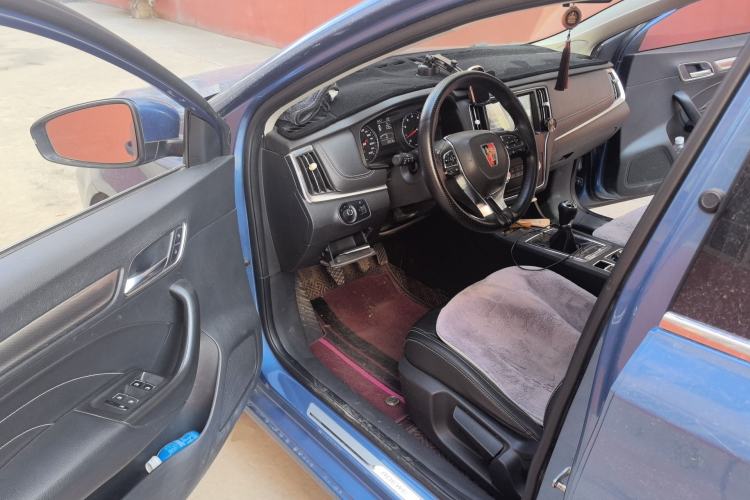 Used Roewe i6 2017 20T Manual Luxury Edition Driver Seat