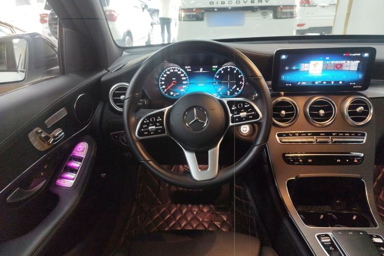 Used Mercedes-Benz GLC Coupe 2021 GLC 300 4MATIC Coupe SUV Steering Wheel