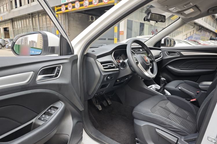 Used Roewe RX3 2018 1.6L Manual Entry-Level Model