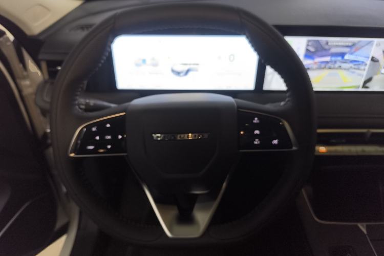 Used Venucia V DD-i 2023 110 km iE Version
