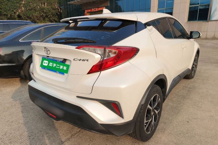 Used Toyota C-HR 2020 2.0L Leading Edition
