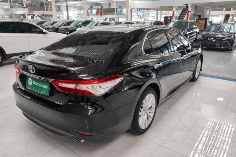Used Toyota Camry 2019 2.5G Luxury Edition China VI Standard Rear Right 45 Deg