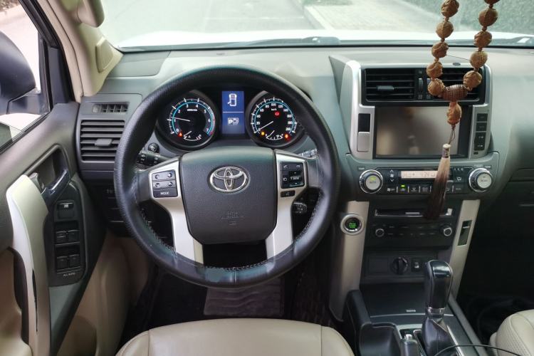 Used Toyota Prado 2010 4.0L Automatic TX-L
