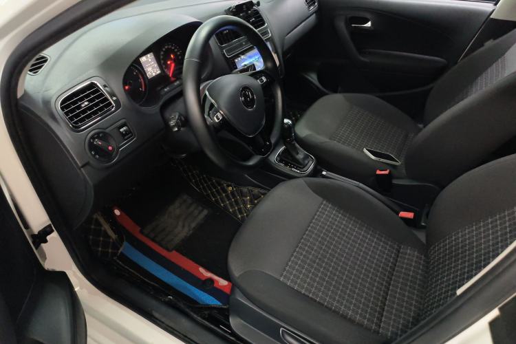 Used Volkswagen Polo 2016 1.6L Automatic Comfort Model Driver Seat