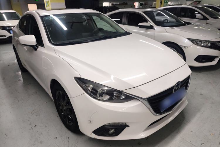 Used Mazda 3 Axela 2014 Sedan 1.5L Automatic Luxury Model Front Right 45 Deg