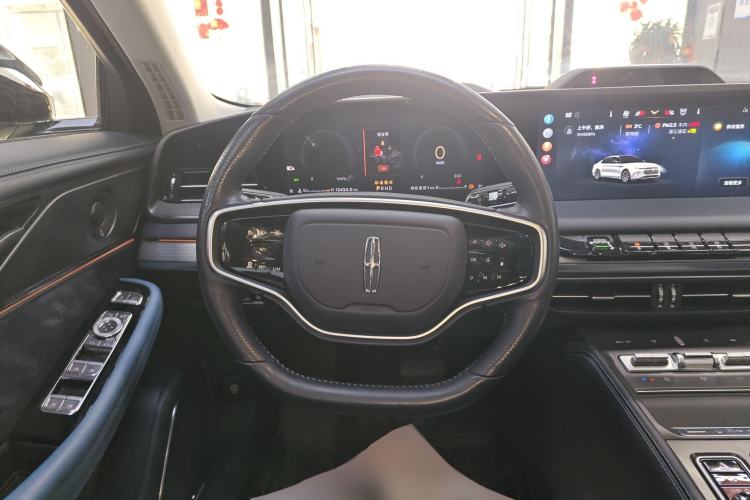 Used Lincoln Z 2024 2.0T Two-Wheel Drive Prestige Hybrid Version