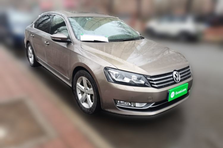 Used Volkswagen Passat 2011 1.8 TSI DSG Prestige Edition Front Right 45 Deg