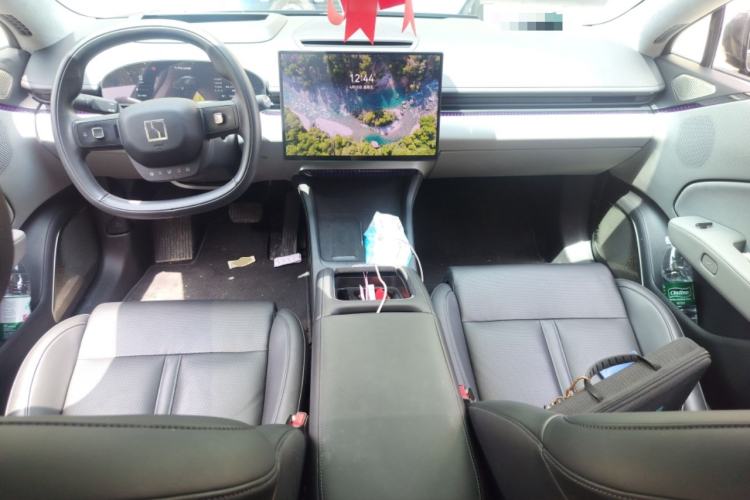 Used Zeekr 007 2024 Four-Wheel Drive Version 75 kWh Center Console