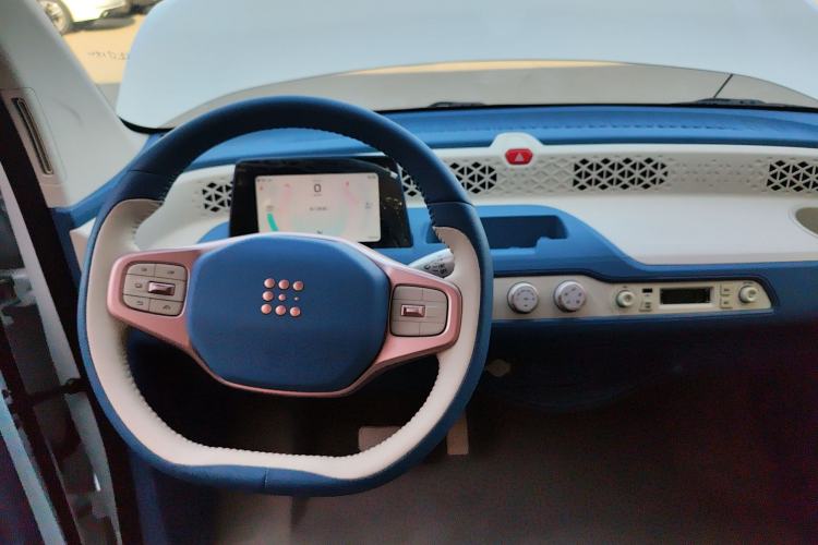 Used Dongfeng Fengon MINIEV 2022 Candy Edition Half-Sugar Center Console