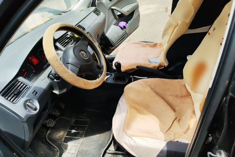 Used Volkswagen Santana 2013 1.6L Manual Fashion Edition Left Front Seat