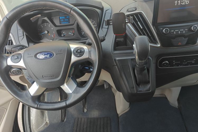Used Ford Tourneo Custom 2017 2.0T Automatic Elite Version
