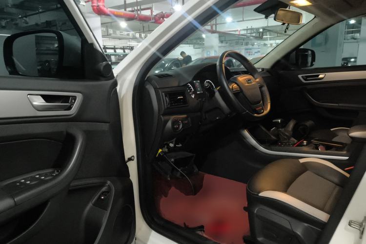 Used Qoros 5 2018 1.6T Automatic Prestige Model