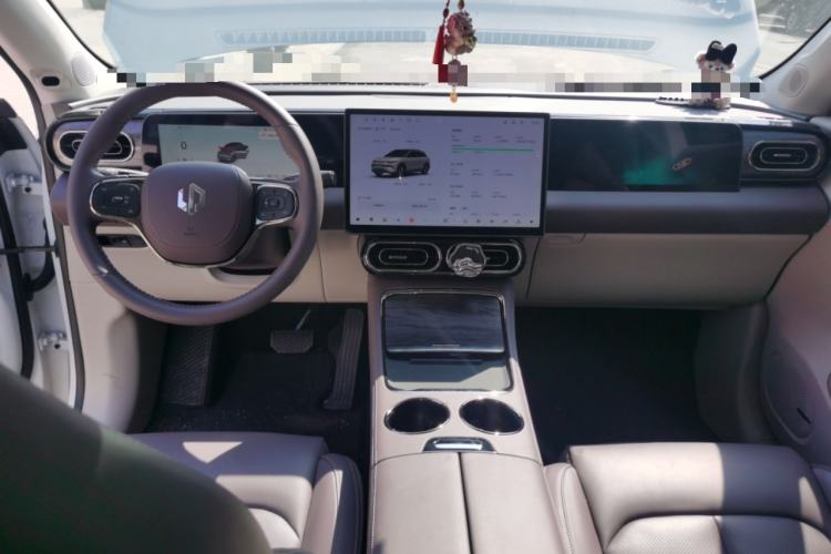 Used Leapmotor C11 2024 Range-Extended 300 Luxury Edition