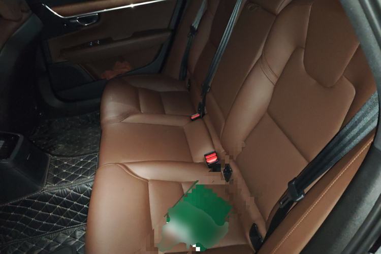 Used Volvo S90 New Energy 2024 Plug-in Hybrid Four-Wheel Drive Long-Range Zhiyi Luxury Edition
