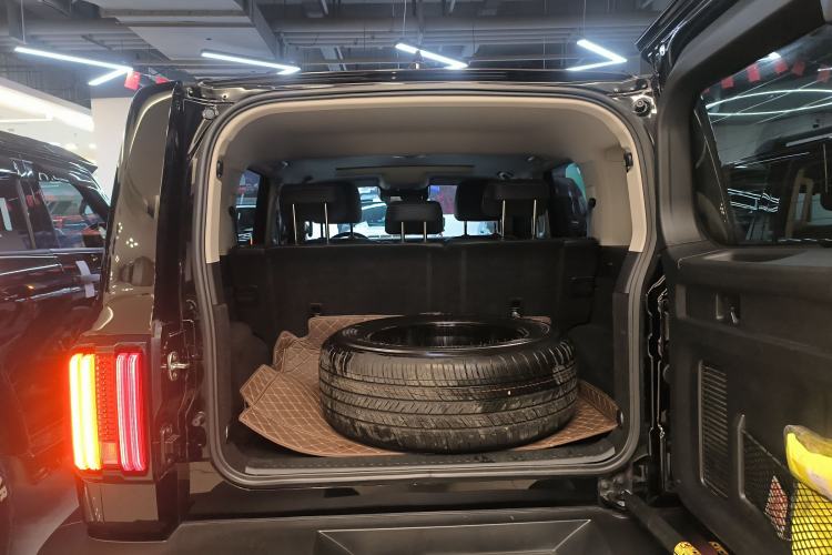 Used Tank 300 2023 Off-Road Edition 2.0T Conqueror Trunk