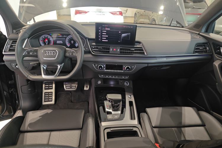 Used Audi Q5L 2025 quattro 45th Anniversary Edition 45 TFSI Luxury Dynamic Model