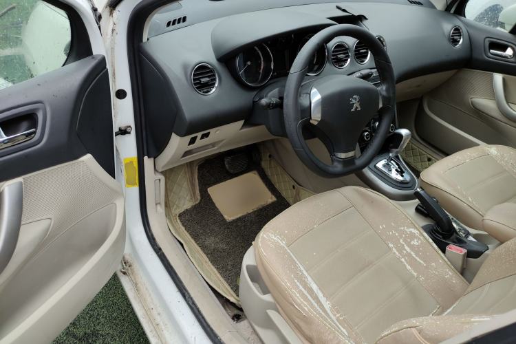 Used Peugeot 408 2013 2.0L Automatic Luxury Edition Driver Seat