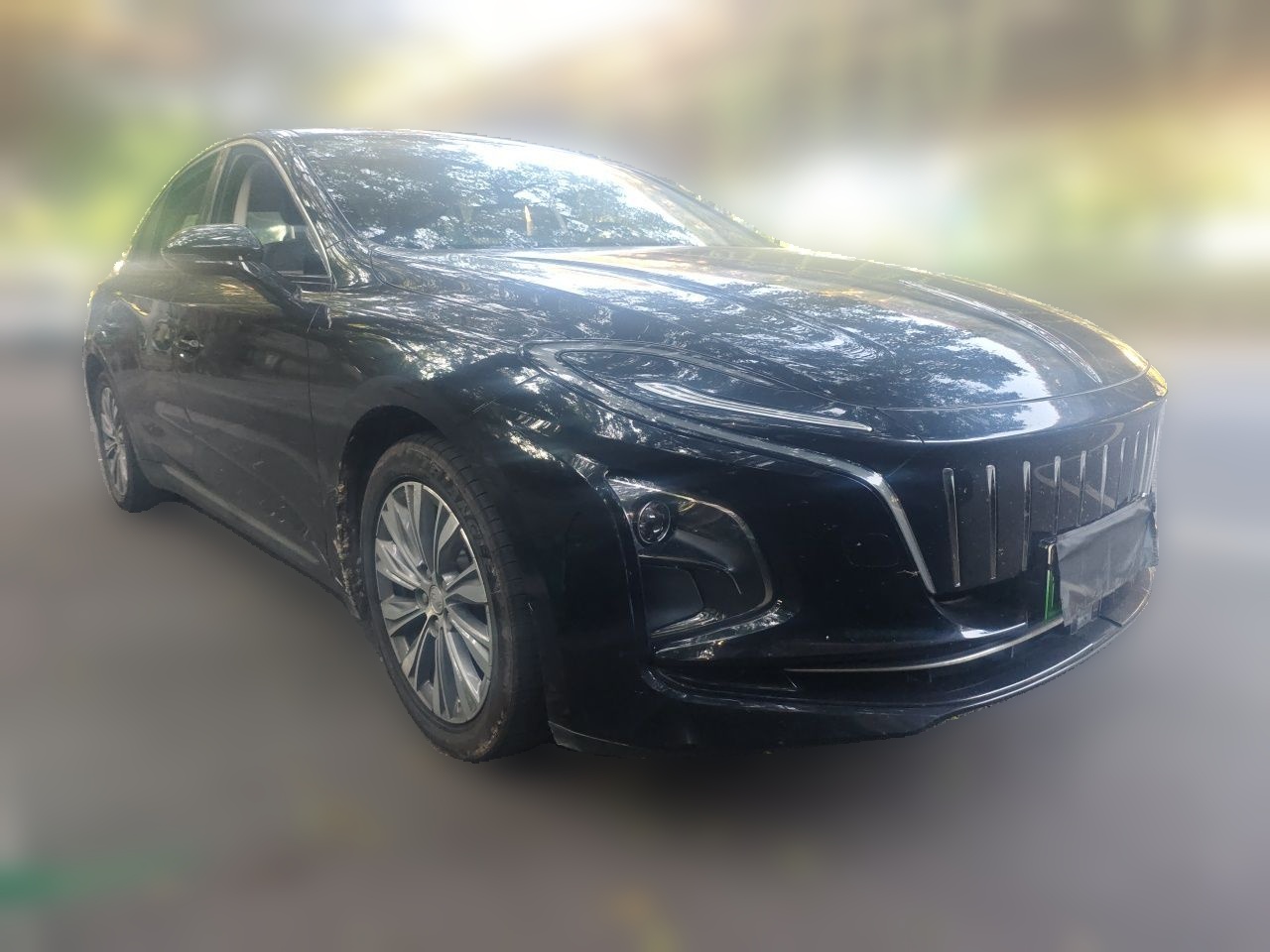 Hongqi E-QM5 2024 450km Range Commuter Version — снимка 3
