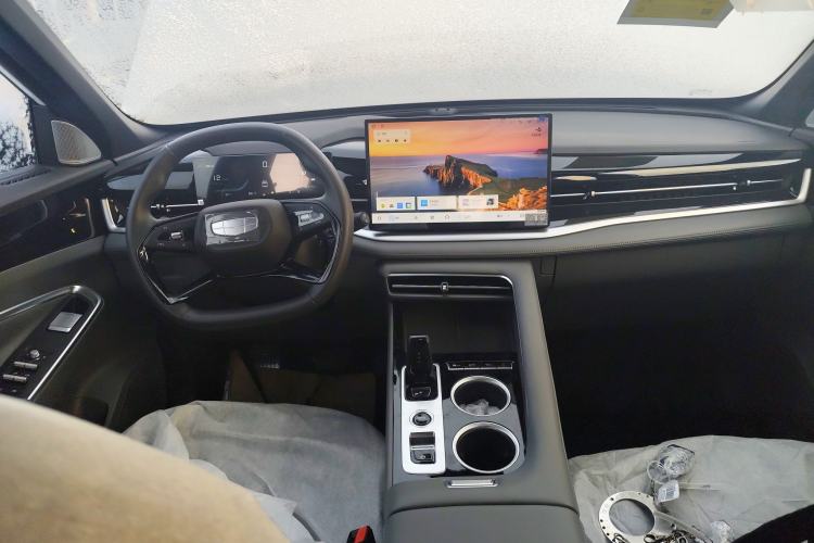 Used Geely Auto Emgrand X7 Sport 2026 Model 1.5TD Aspirational