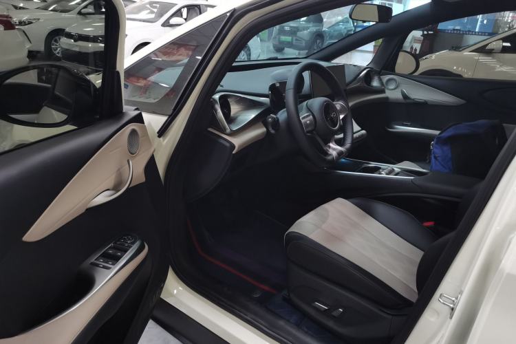 Used BYD Dolphin 2025 420km Free Edition
