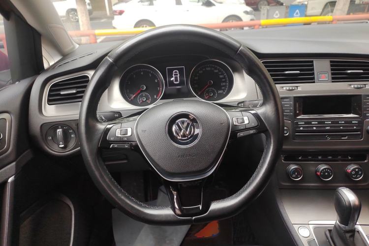 TDK.VehicleDetails.img