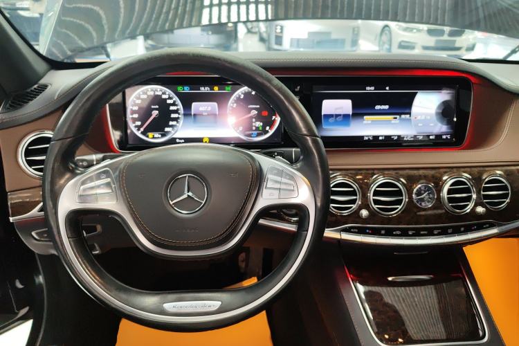 Used Mercedes-Benz S-Class 2017 S 320 L Business Upgrade Edition Center Console