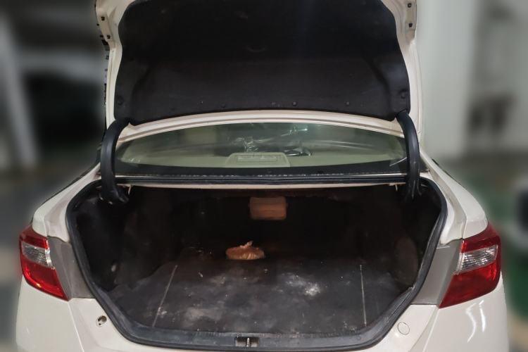 Used Toyota Camry 2013 2.5G Comfort Edition Trunk