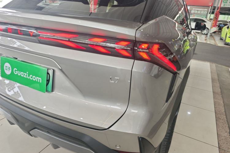 Used Geely Galaxy L7 2023 1.5T 55km AIR Exterior 3