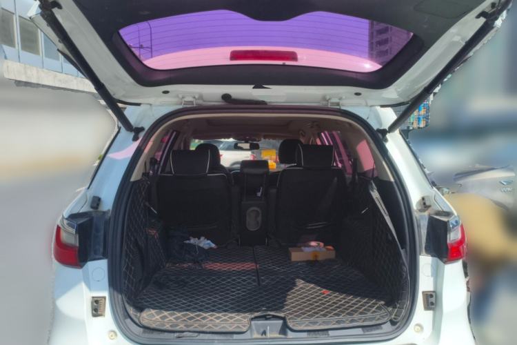 Used BYD Song MAX 2018 1.5T Automatic Smart Connect Luxury 6-Seater