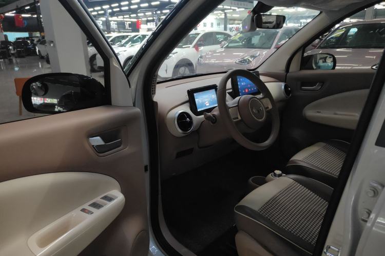 Used Wuling Hongguang MINIEV 2025 Four-Door Version Zhenxiang+ Edition Driver Seat