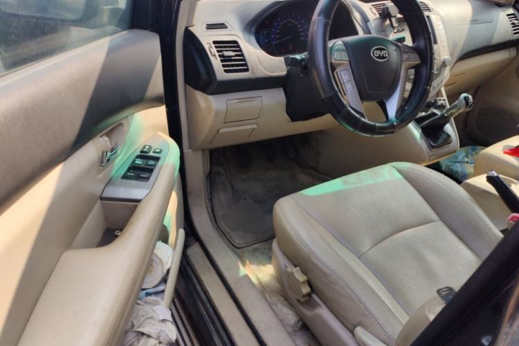 Used BYD S6 2012 2.0L Manual Luxury Version