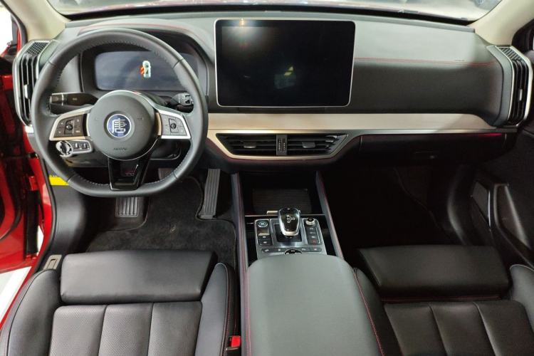 Used BYD Tang New Energy 2018 DM 2.0T All-Wheel Drive Smart Connect Innovation Model 5 Seats China V Emission Standard