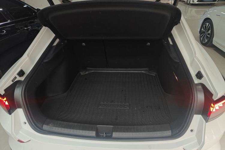 Used Volkswagen Lamando 2023 Lavida L 280TSI DSG Cool & Spicy Edition