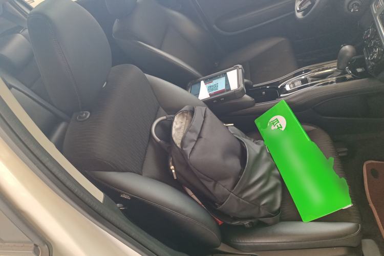 Used Honda Vezel 2020 1.5L CVT Pioneer Edition
