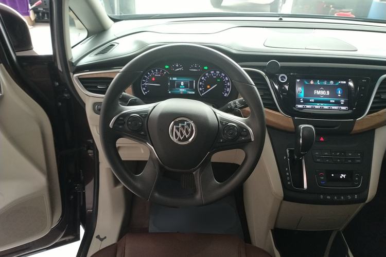 Used Buick GL8 2017 ES 28T Comfort Model China V Standard