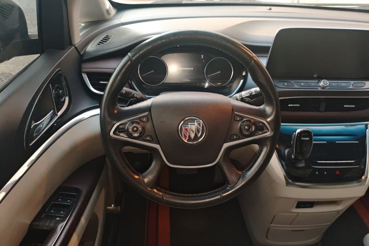 Used Buick GL8 2021 Land Cruiser Executive Class 652T Smart Luxury Model Steering Wheel