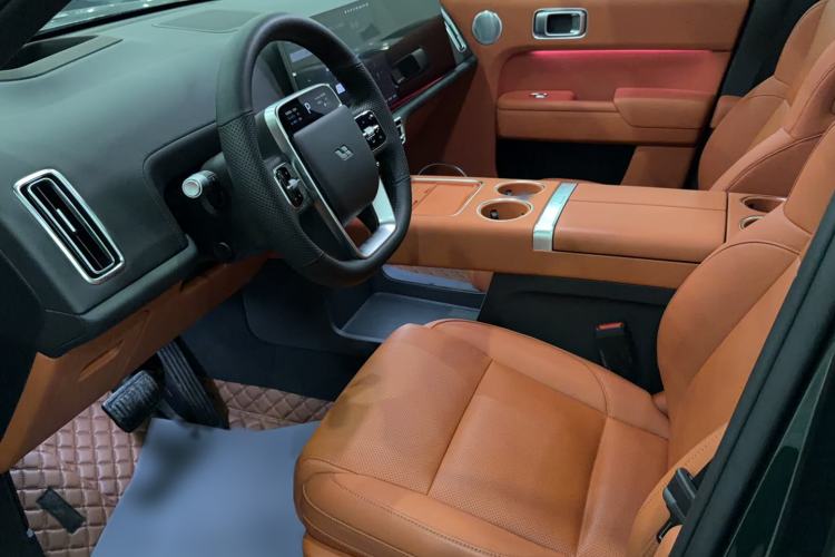 Used Li Auto L8 2024 Max Interior 2