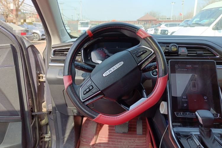 Used SAIC MAXUS D60 2019 1.5T Automatic Smart Enjoyment Version 6 Seats