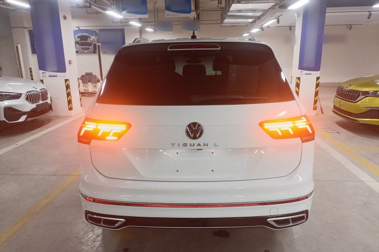 Used Volkswagen Tiguan L 2023 Restyled 330TSI Automatic Two-Wheel Drive R-Line Enhanced Comfort Version