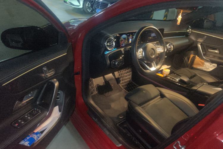 Used Mercedes-Benz A-Class 2021 A 200 L Sport Sedan Fashion Model
