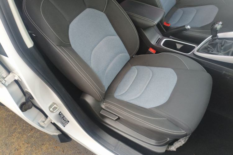 Used Baojun 530 2018 1.5T Manual Comfort Version China V