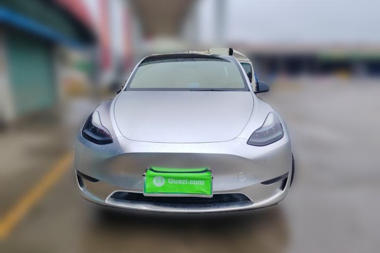Used Tesla Model Y 2024 Long-Range All-Wheel-Drive Version