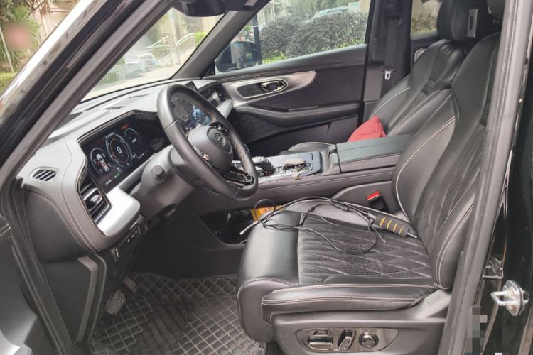 Used GAC Trumpchi GS8 2022 Dual-Engine Series 2.0TM Two-Wheel Drive Prestige Edition (7 Seats)