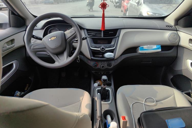 Used Chevrolet Sail 2015 Sail 3 1.5L Manual with Ideal Sunroof Edition